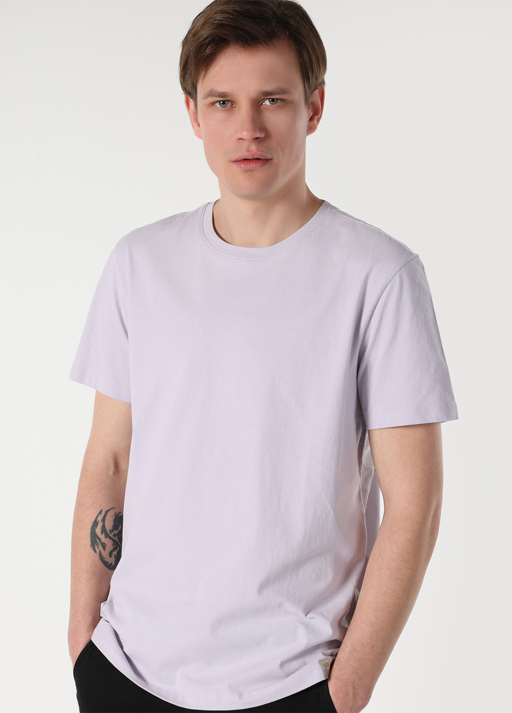 Пурпурная футболка Colin's