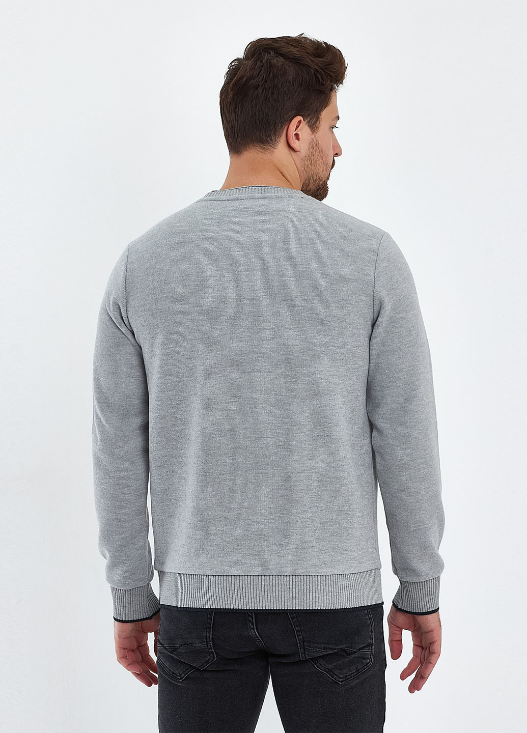 Светло-серый демисезонный свитер джемпер Trend Collection
