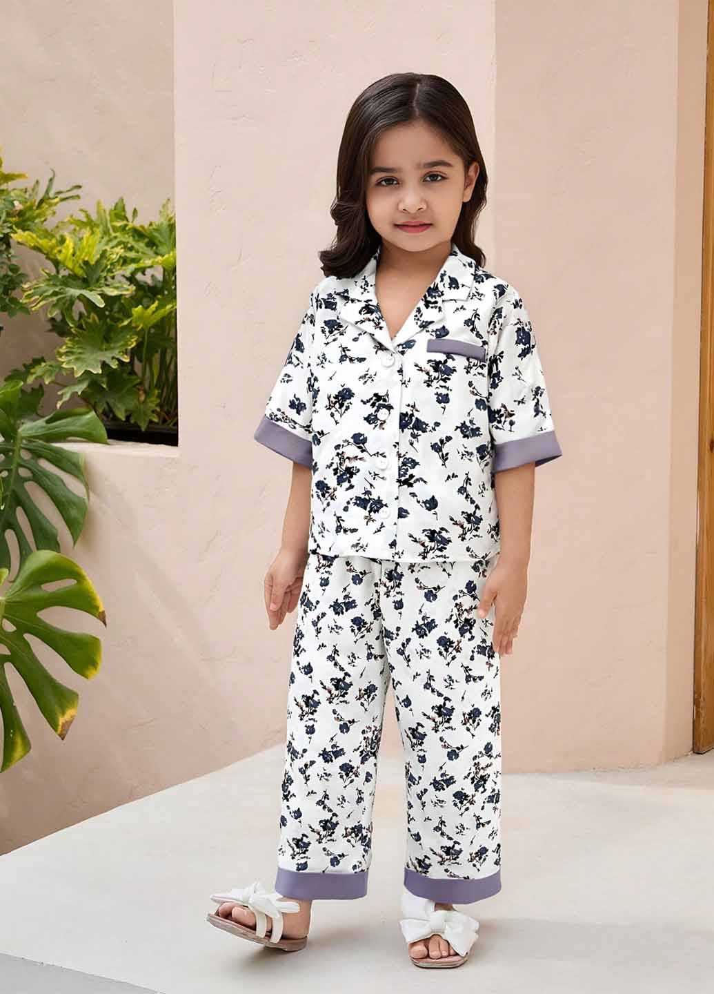 Белая всесезон пижама (рубашка, брюки) рубашка + брюки SHEIN