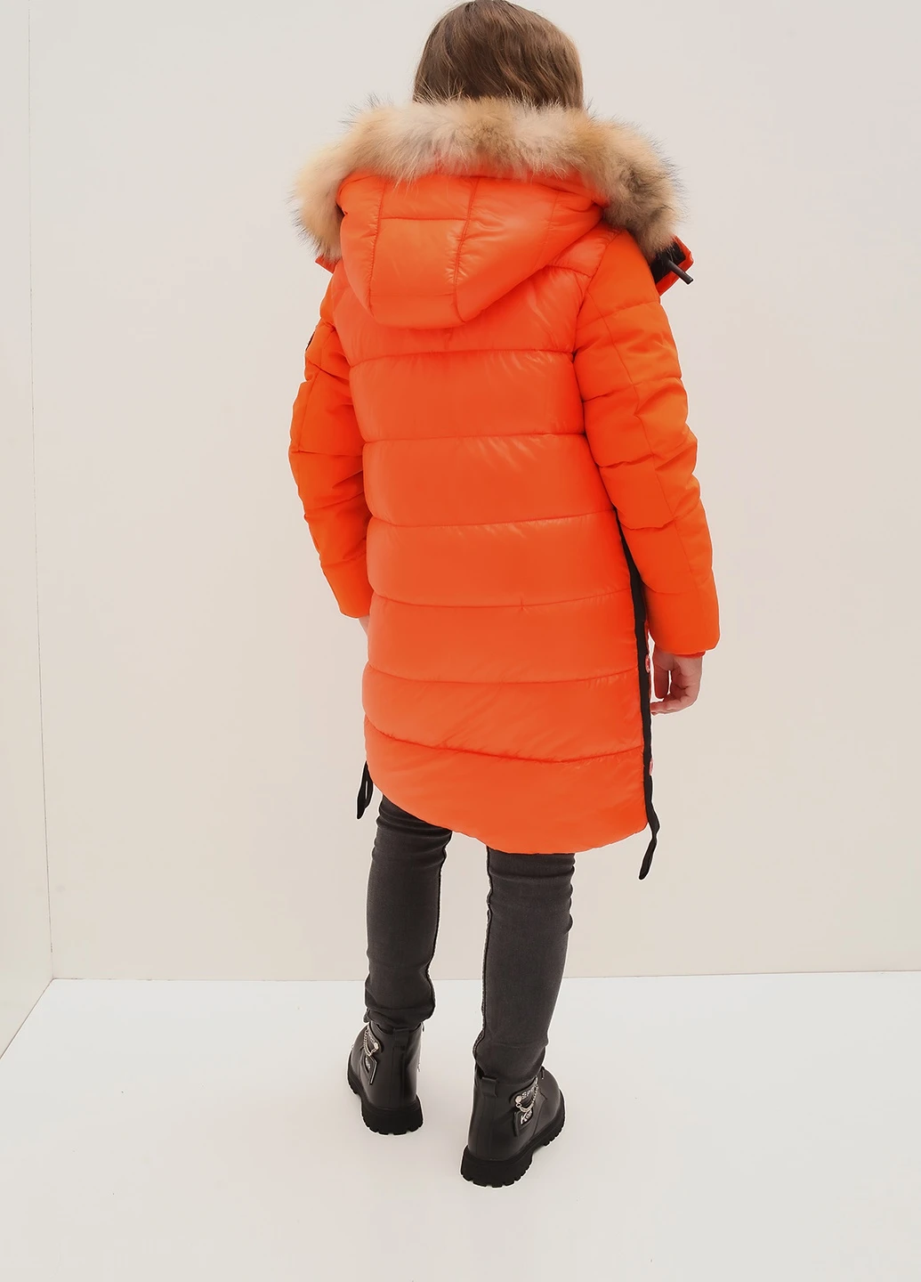 Помаранчева зимня куртка No Brand