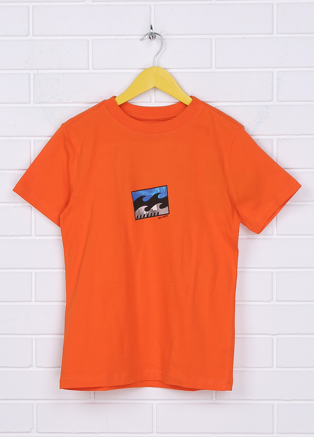 Оранжевая летняя футболка с коротким рукавом Billabong