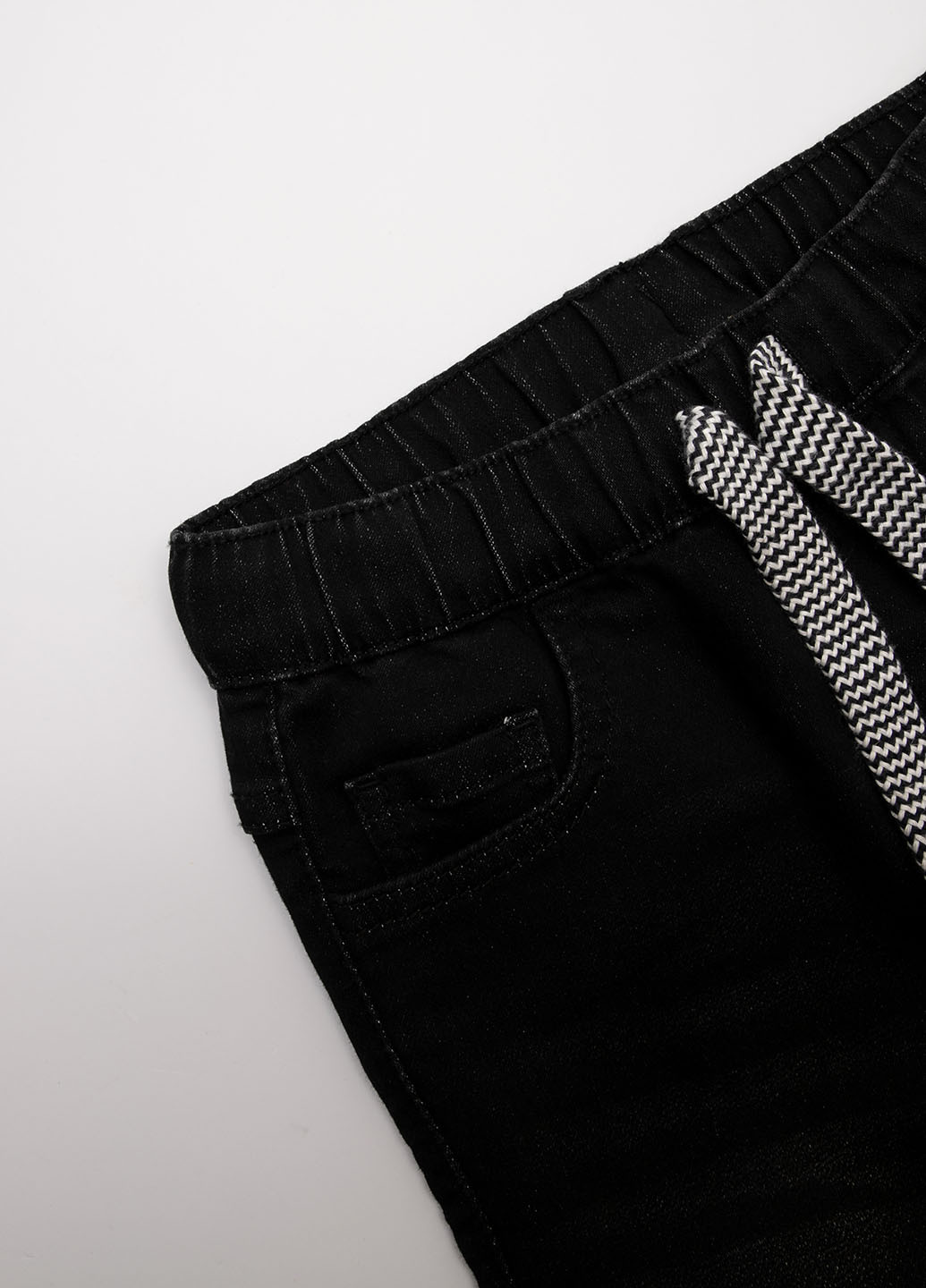 Черные демисезонные джоггеры джинсы Coccodrillo