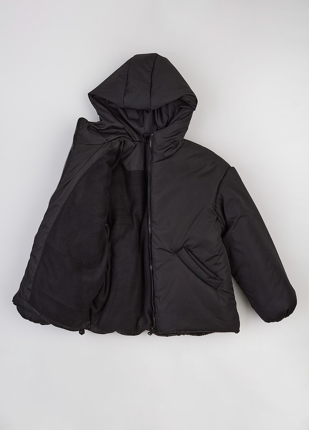 Чорна зимня куртка Garnamama