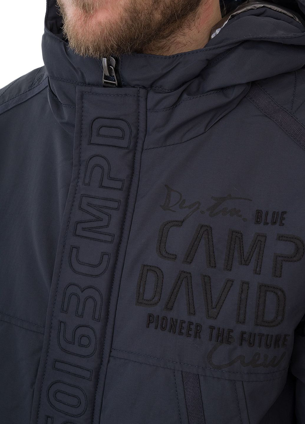 Синяя зимняя куртка Camp David