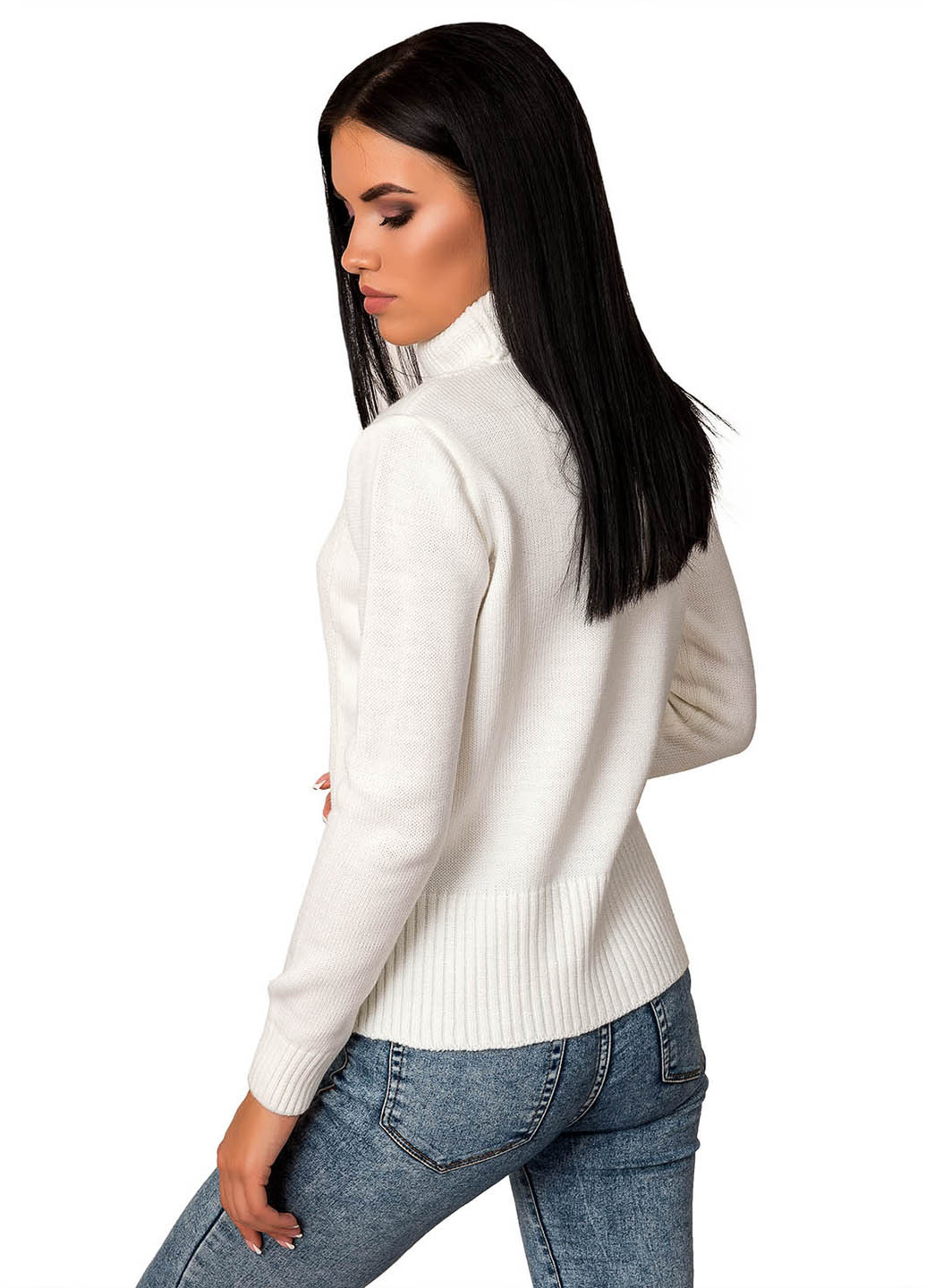 Белый демисезонный свитер Palvira