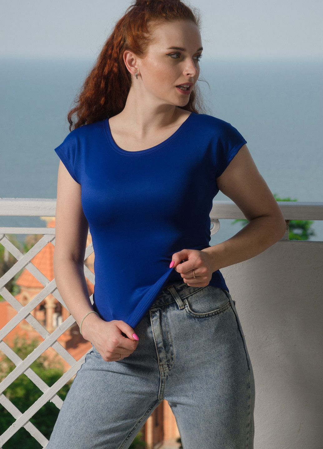 Синяя летняя базовая футболка с высокоэластичной ткани INNOE Блуза