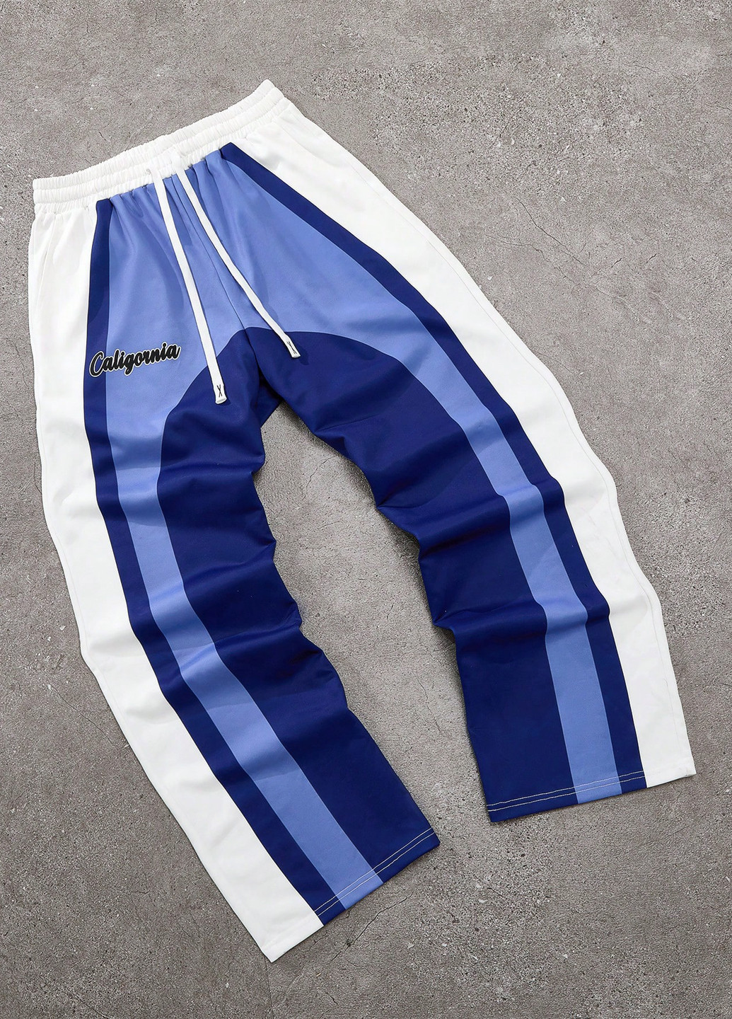 Комбинированные спортивные демисезонные прямые брюки SHEIN