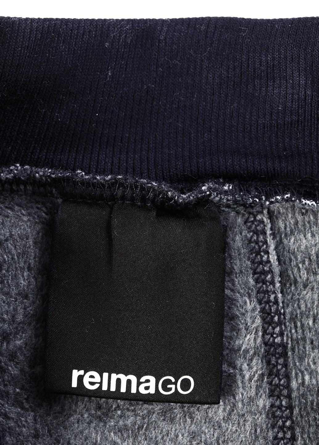 Черные спортивные демисезонные брюки со средней талией Reima