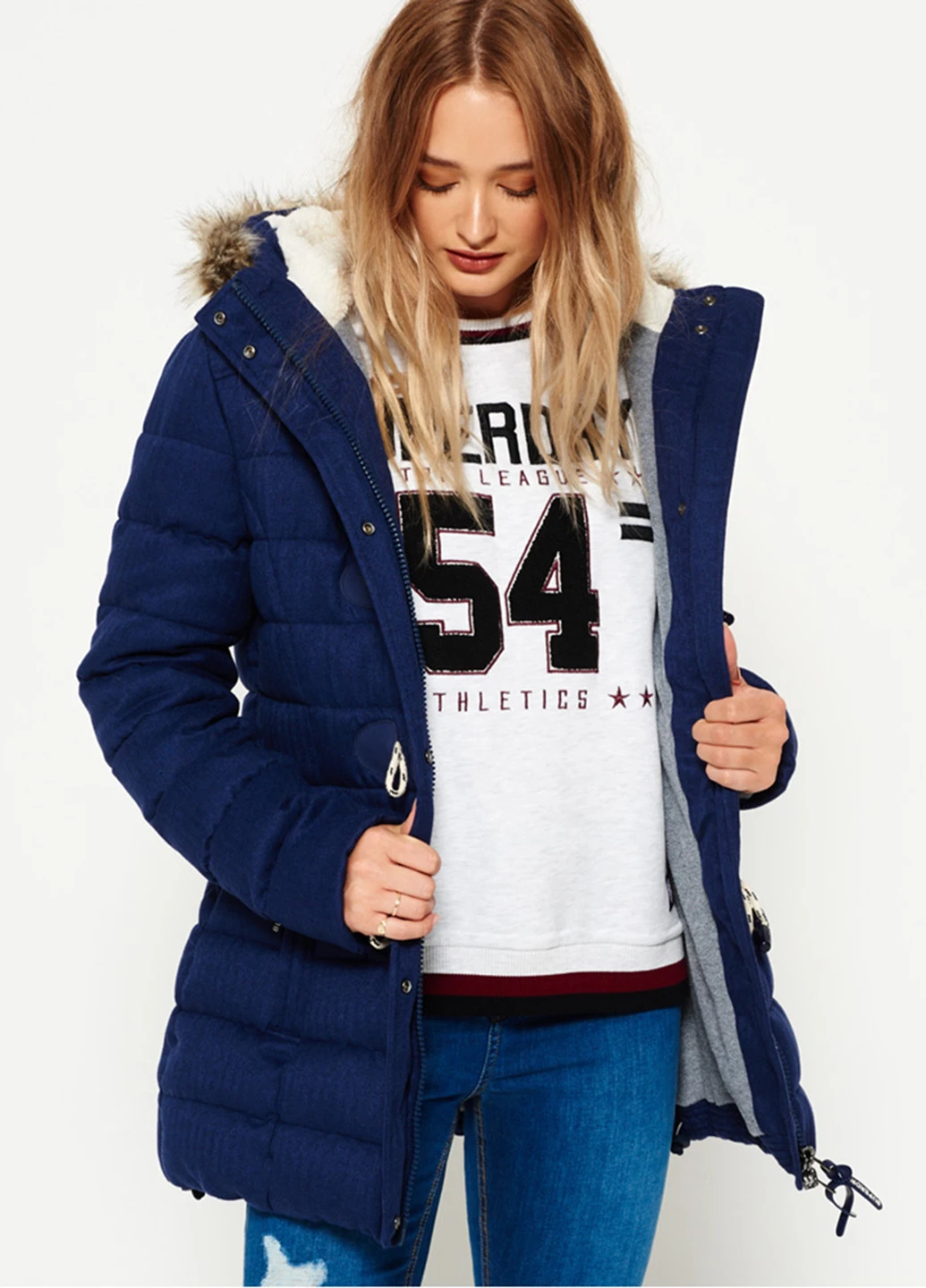 Темно-синя демісезонна куртка Superdry
