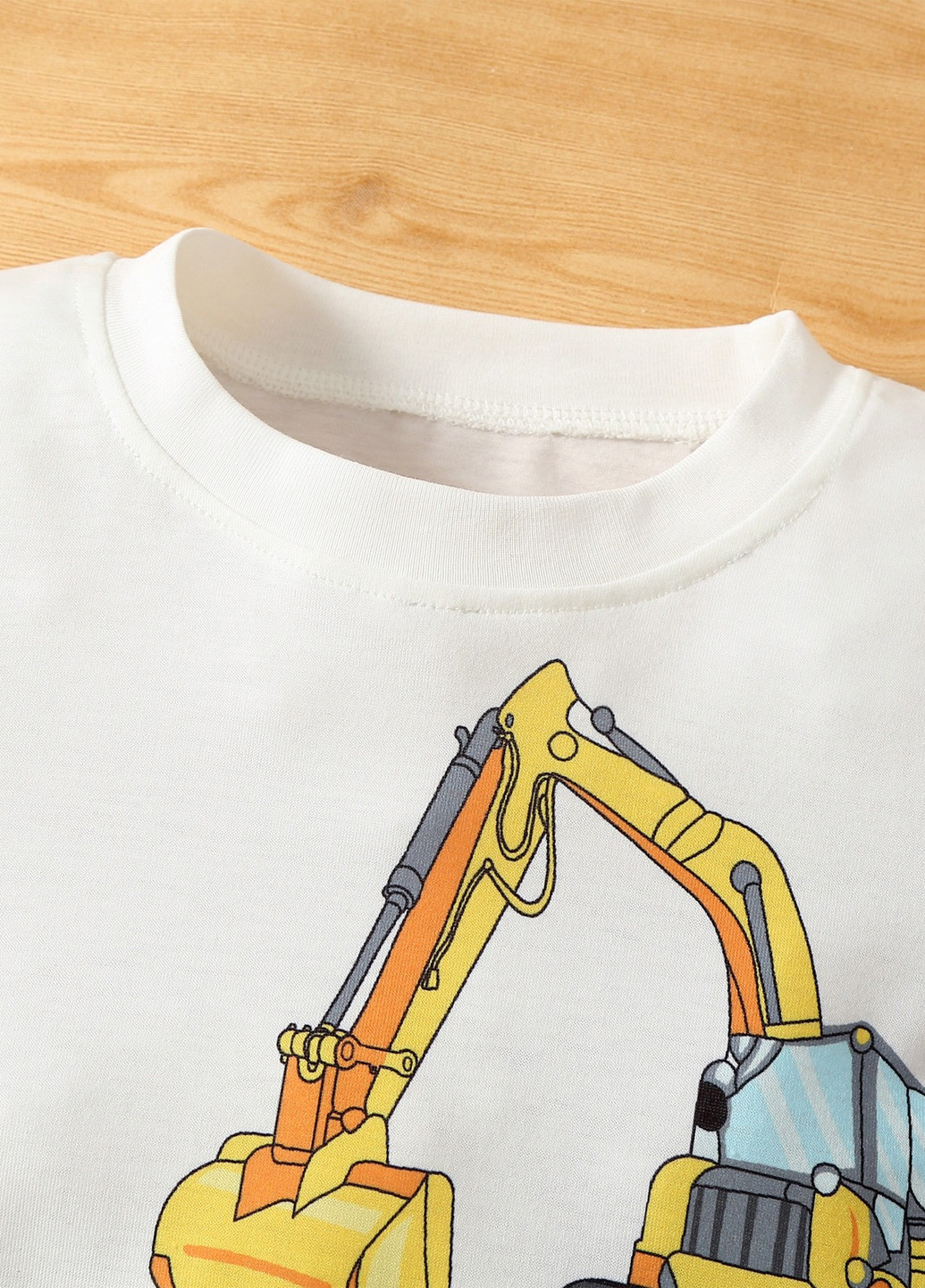 Комбінований літній костюм (футболка, шорти) з шортами SHEIN