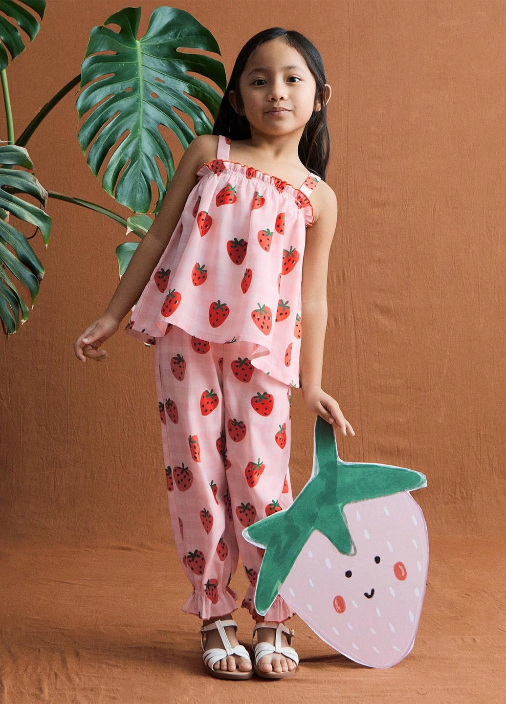 Світло-рожевий літній костюм (топ, штани) SHEIN