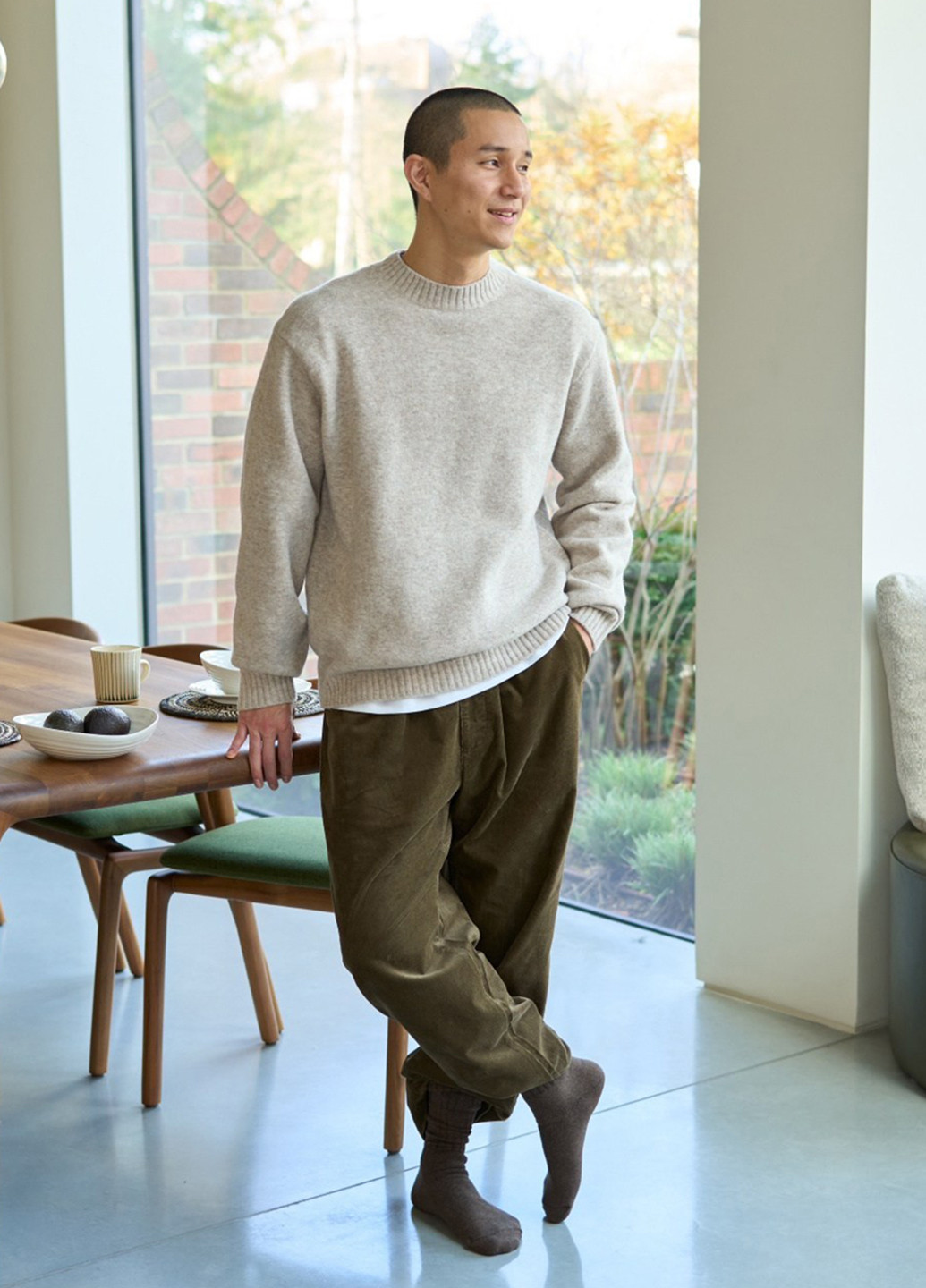 Бежевый демисезонный джемпер джемпер Uniqlo