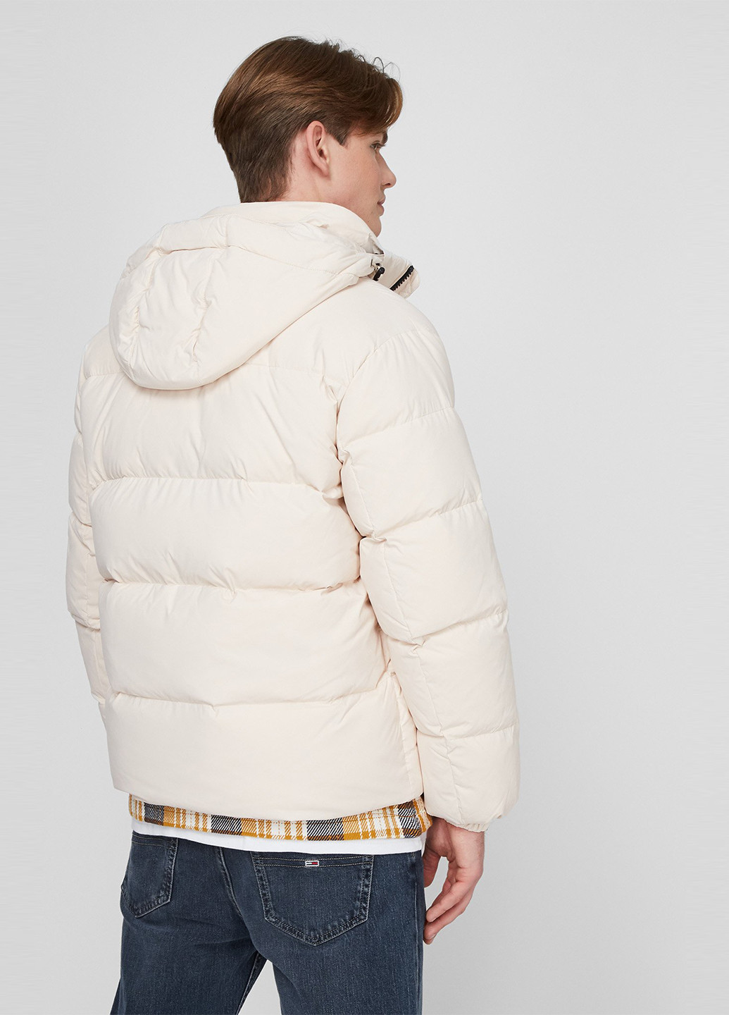 Светло-бежевая зимняя куртка Tommy Jeans