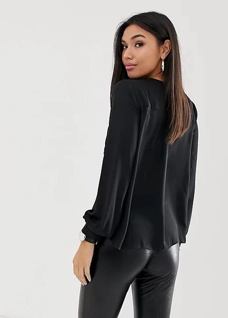 Чёрная блуза Asos