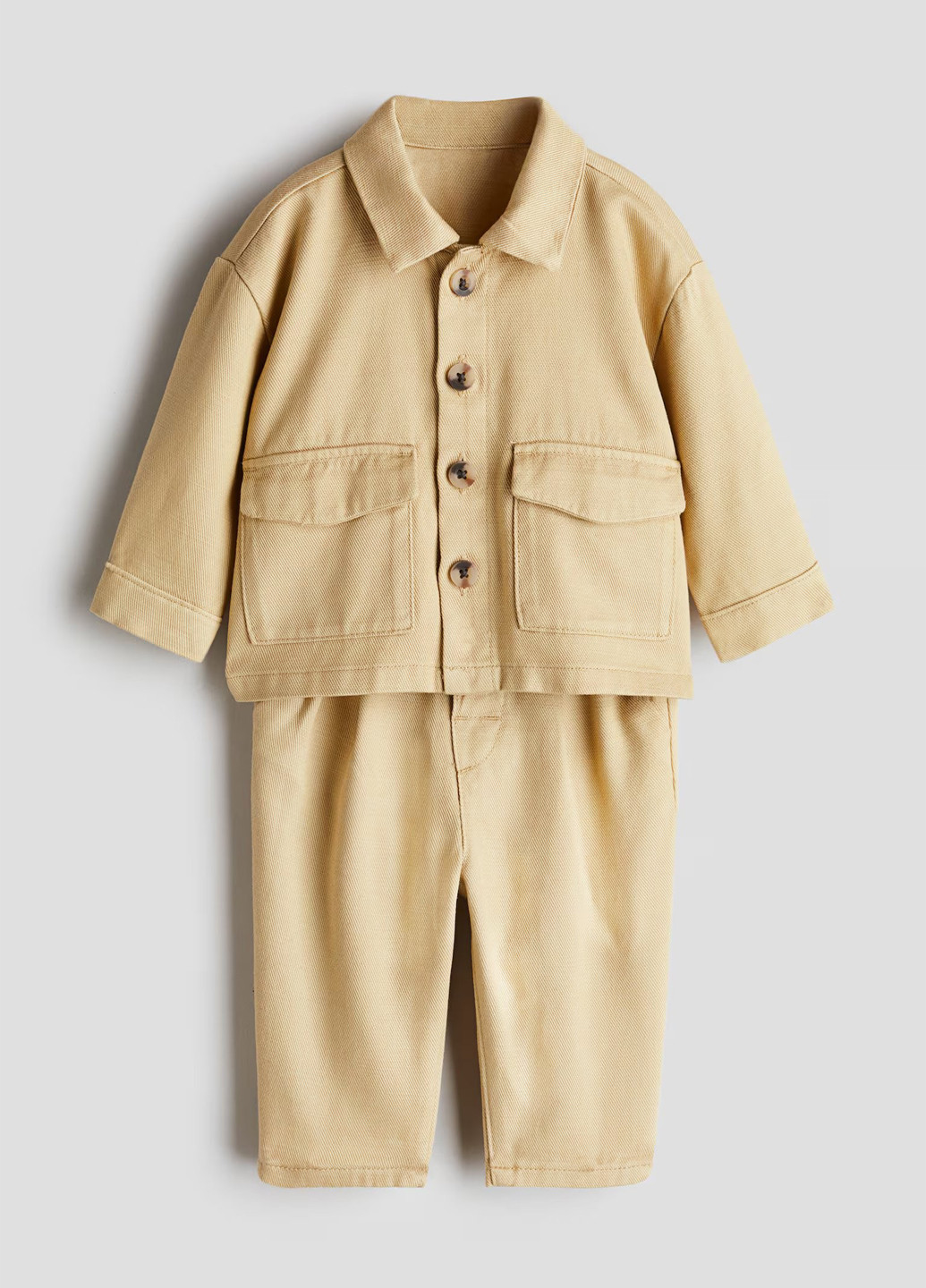 Бежевый демисезонный костюм (рубашка, брюки) с рубашкой, брючный H&M