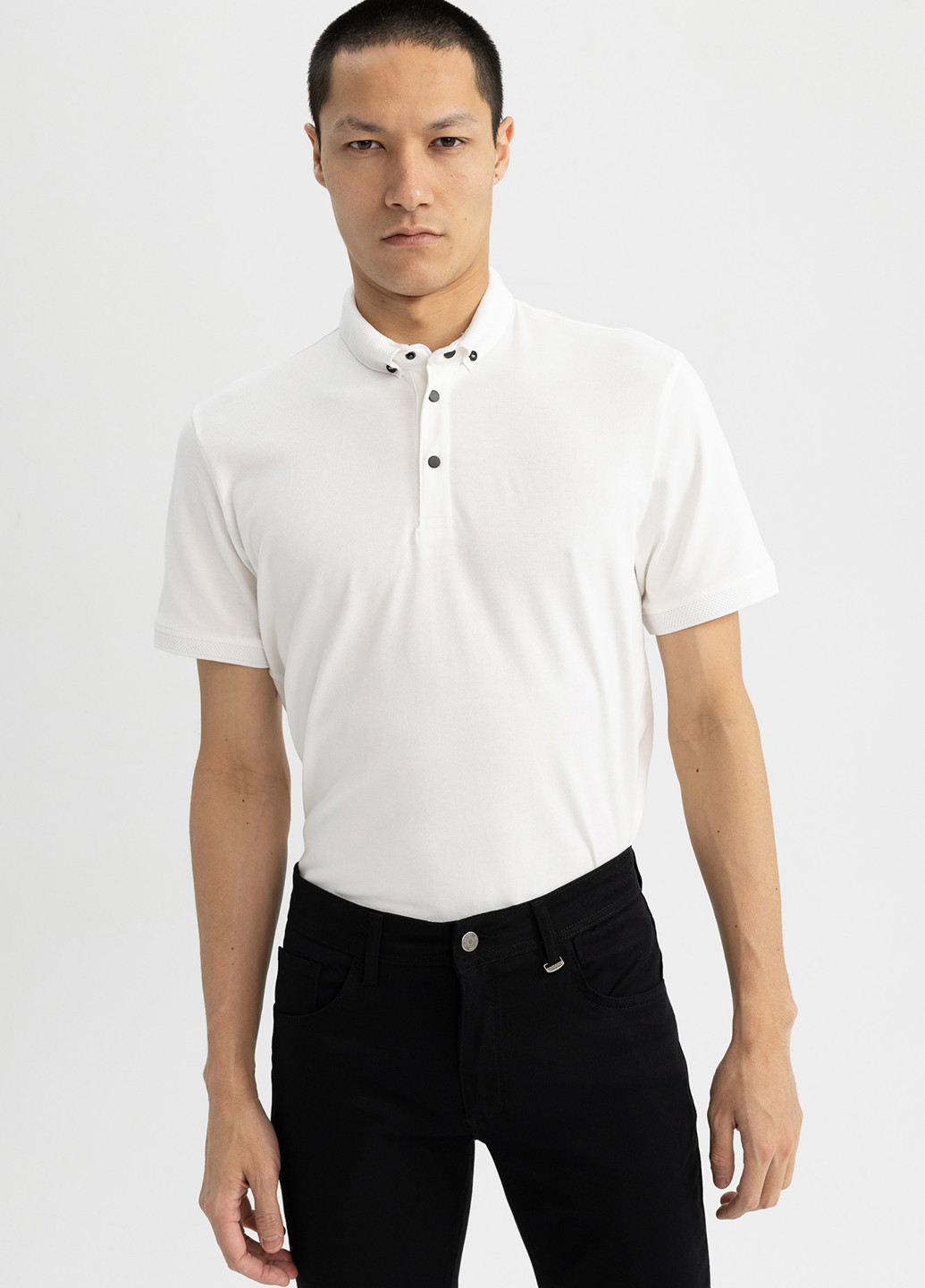 Белая футболка-поло для мужчин DeFacto однотонная
