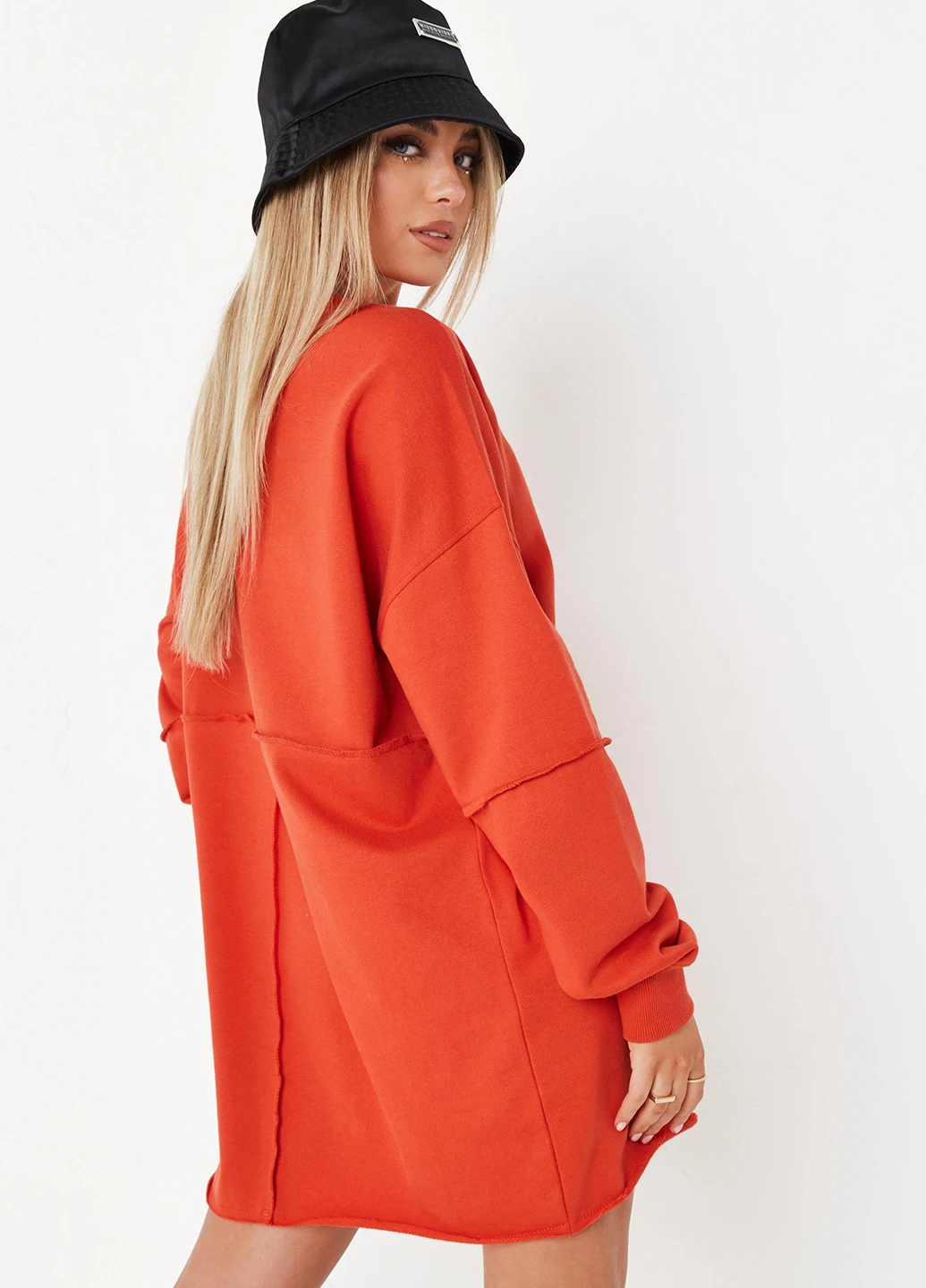 Светло-красное кэжуал платье платье-свитшот Missguided однотонное