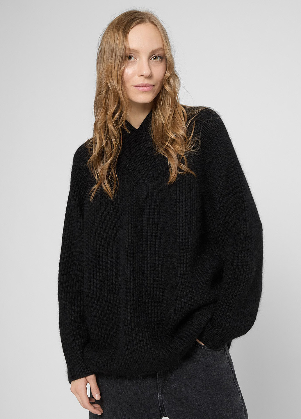 Чорний демісезонний пуловер пуловер PRPY