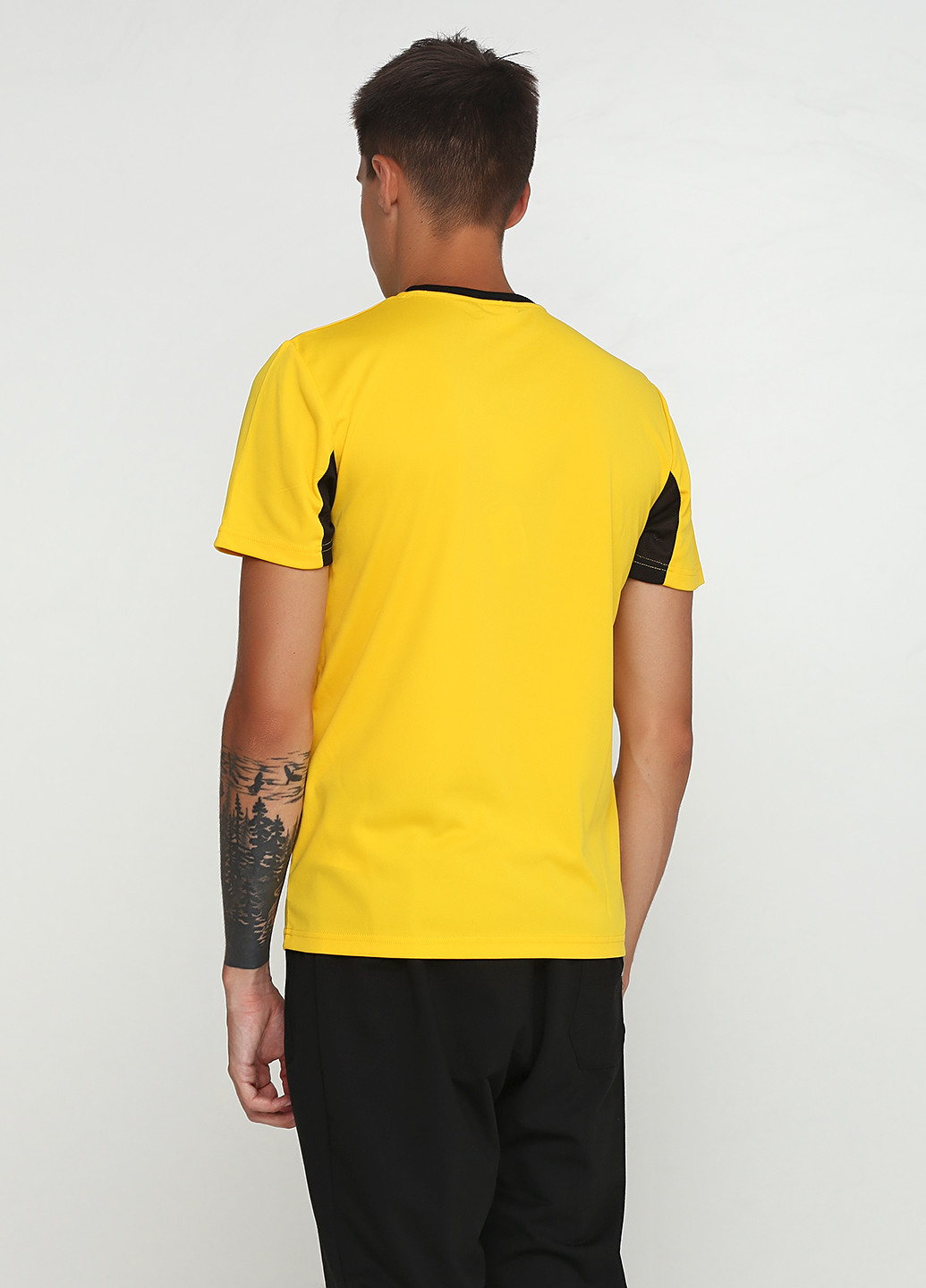 Желтая футболка с коротким рукавом Umbro