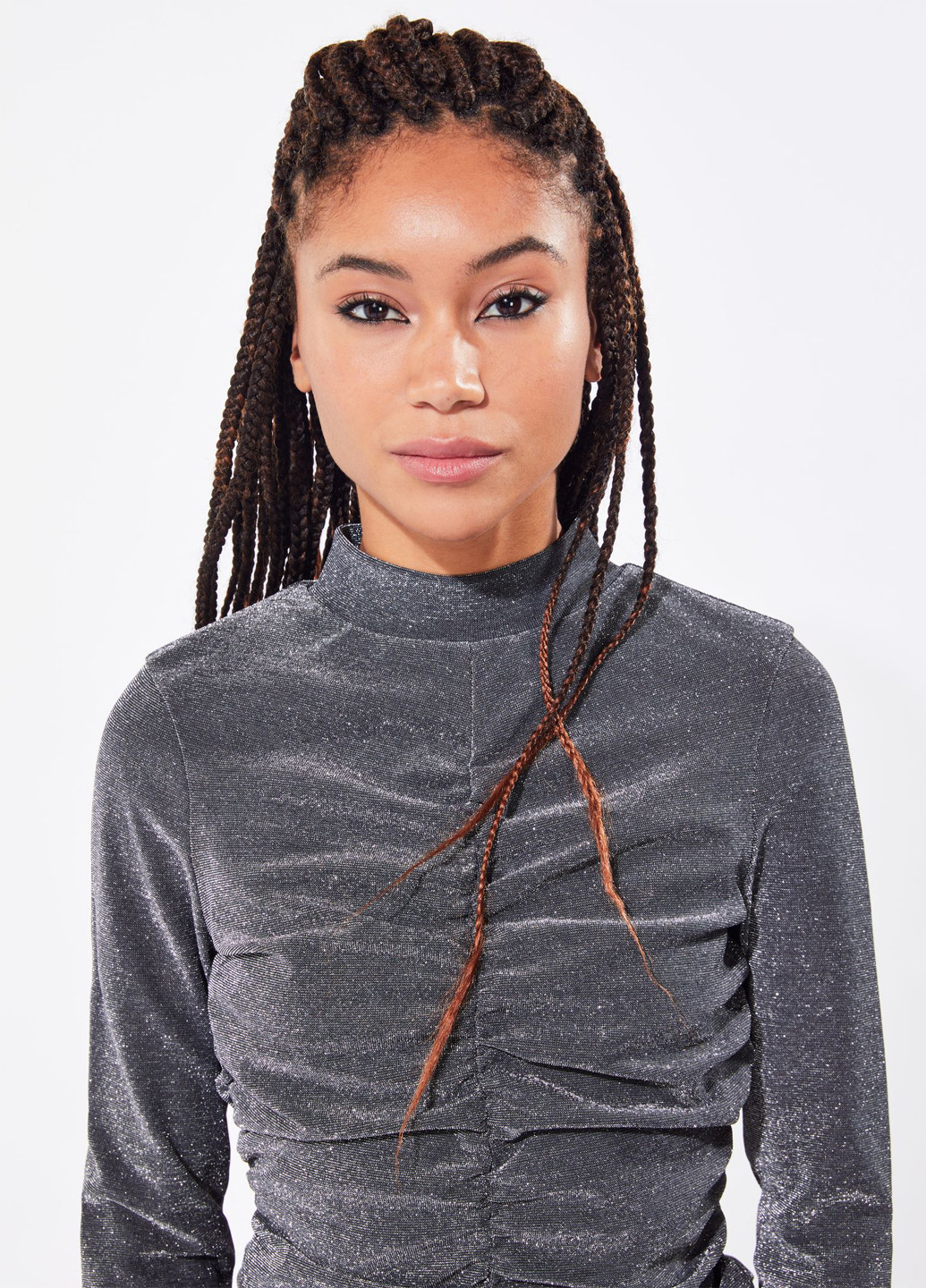 Серебряное кэжуал, коктейльное платье силуэтная, платье-водолазка, с открытой спиной Jennyfer меланжевое