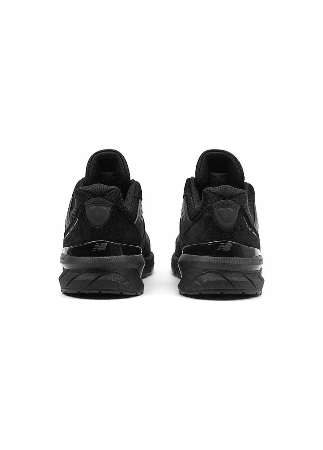 Черные всесезонные кроссовки New Balance