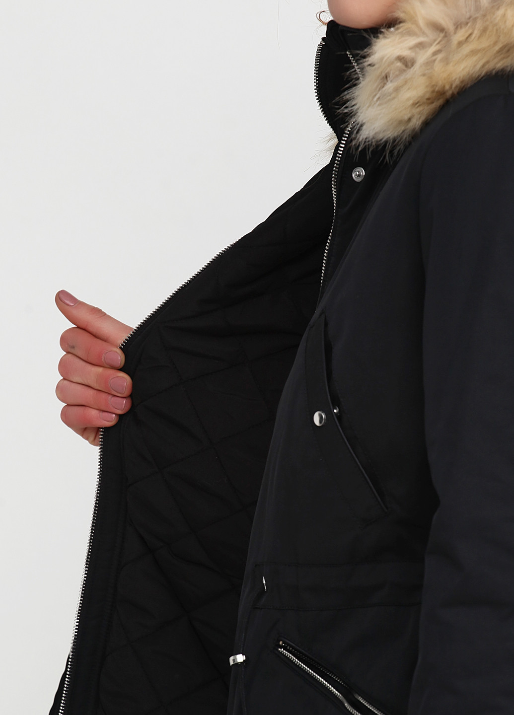 Черная зимняя куртка Zara
