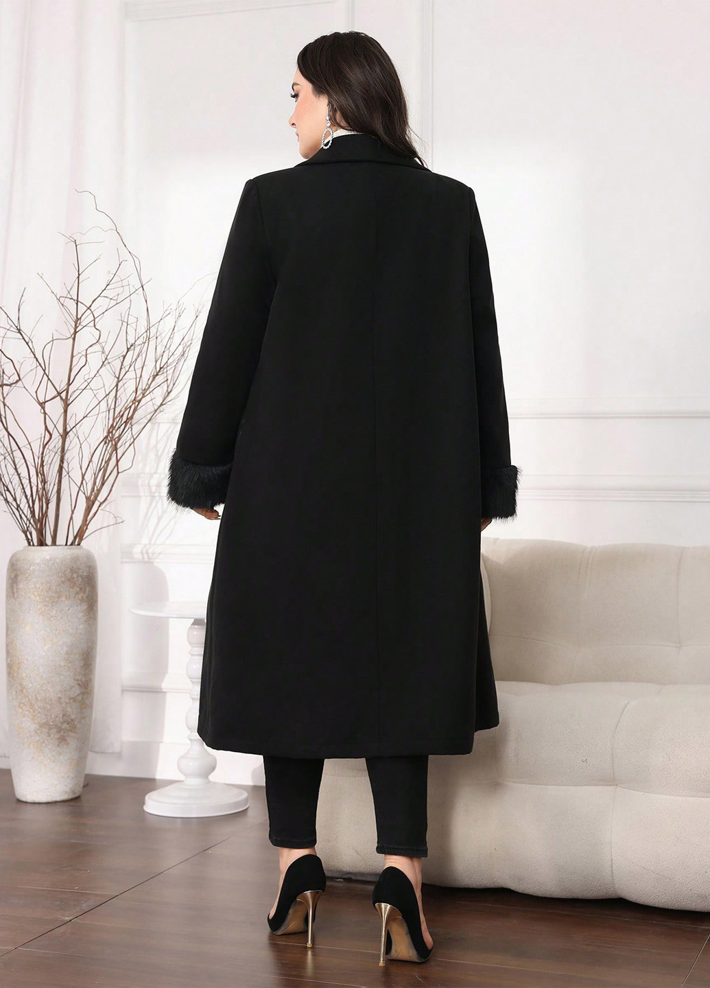 Чорне зимнє Пальто однобортне SHEIN