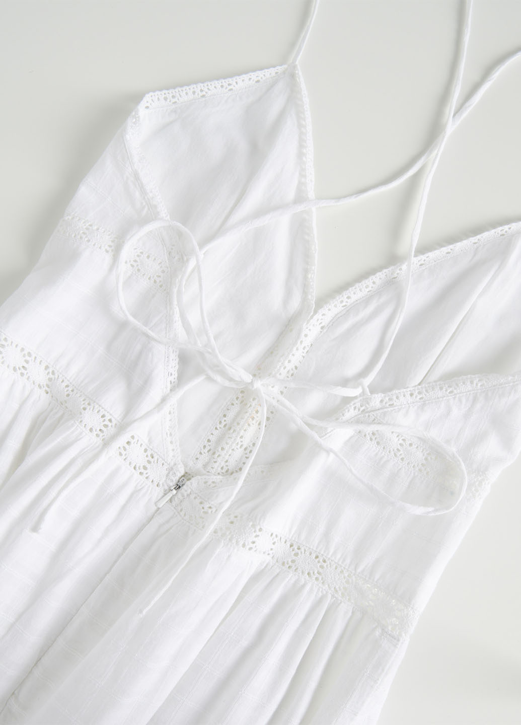 Білий кежуал сукня з відкритою спиною Reserved однотонна