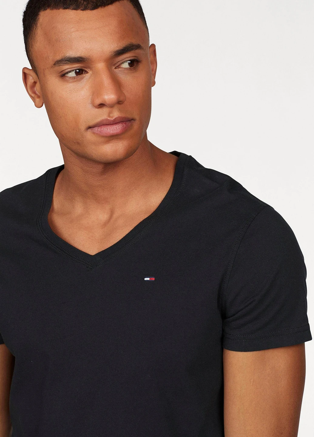 Черная футболка Tommy Jeans