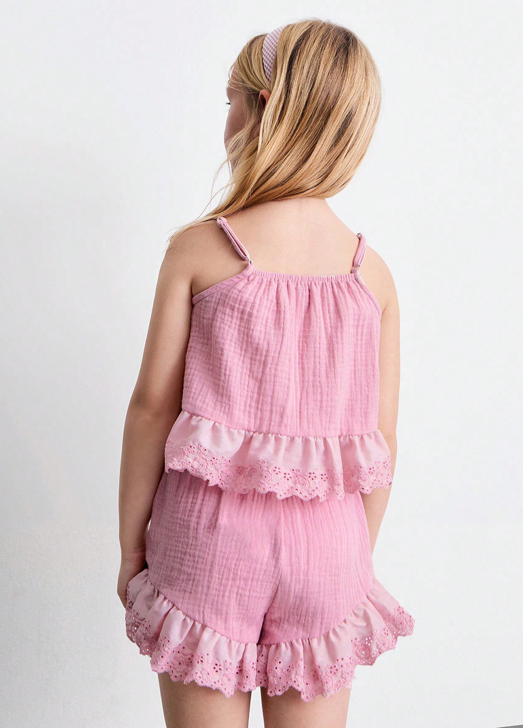 Светло-розовый летний костюм (майка, шорты) SHEIN