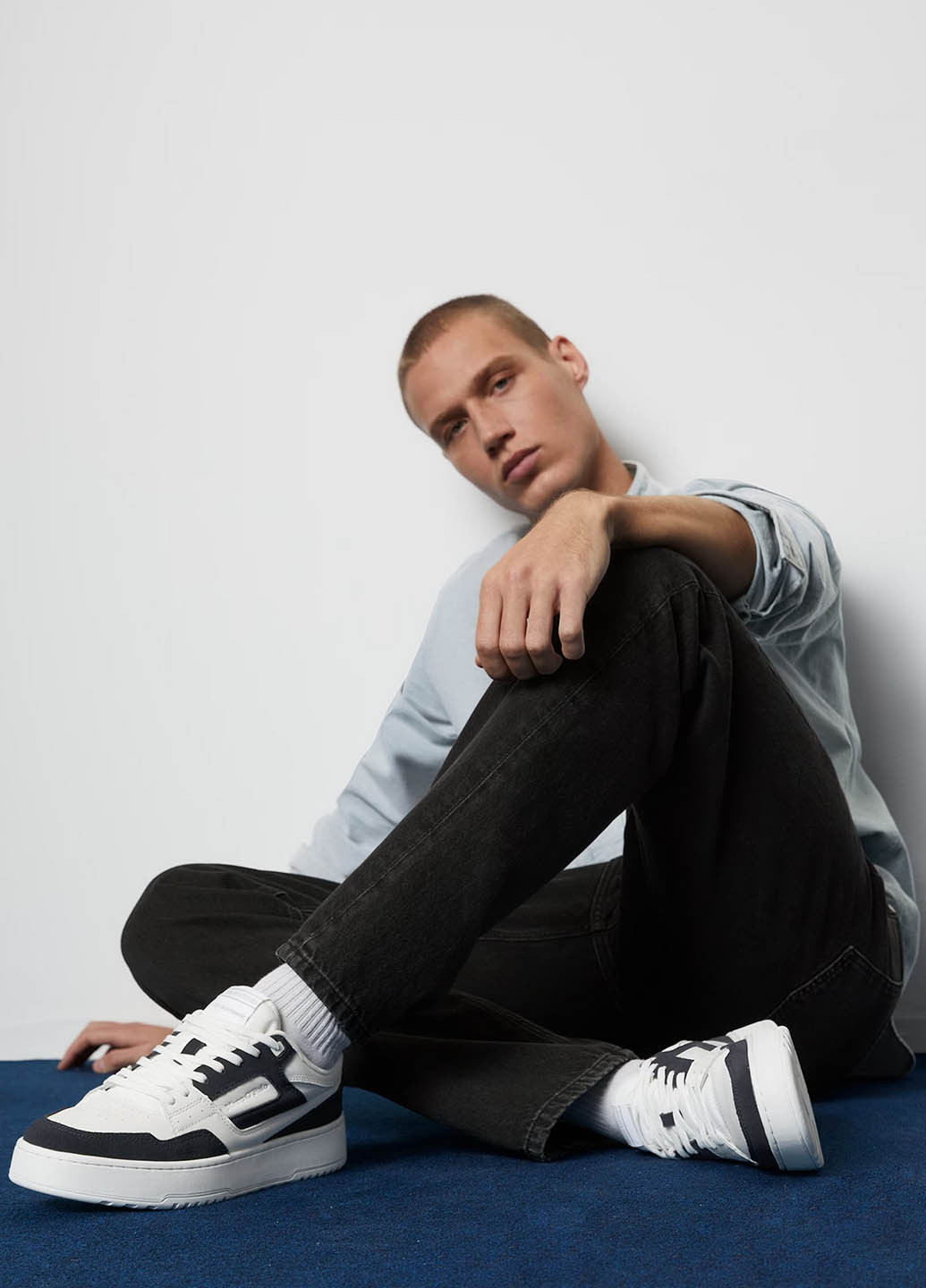 Белые демисезонные кроссовки Marc O'Polo