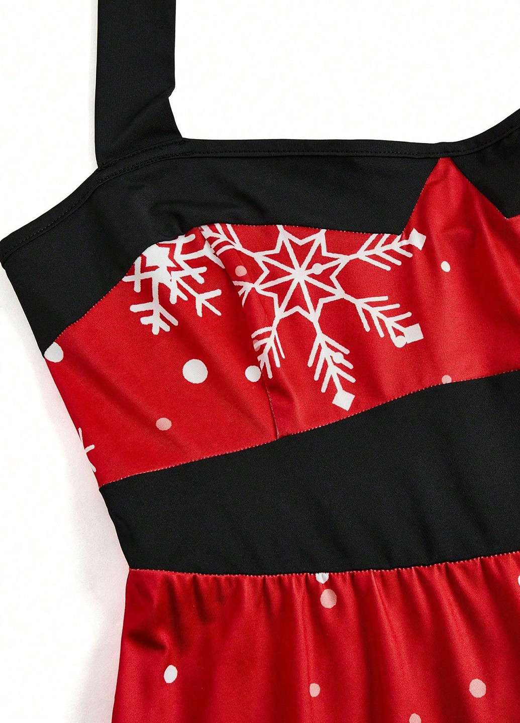 Красное праздничный платье клеш, с открытой спиной SHEIN с новогодним принтом