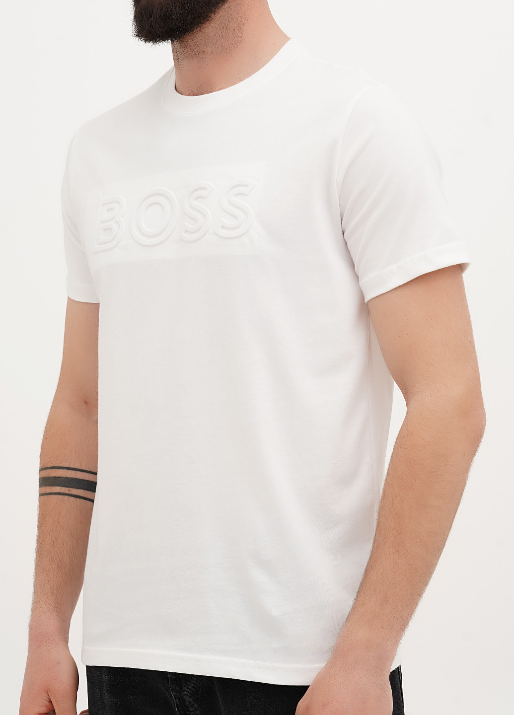 Белая футболка Hugo Boss