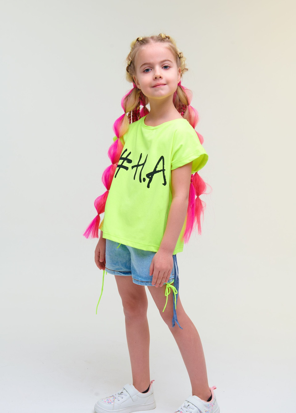 Салатова літня футболка салатова з принтом #ha для дівчинка Yumster