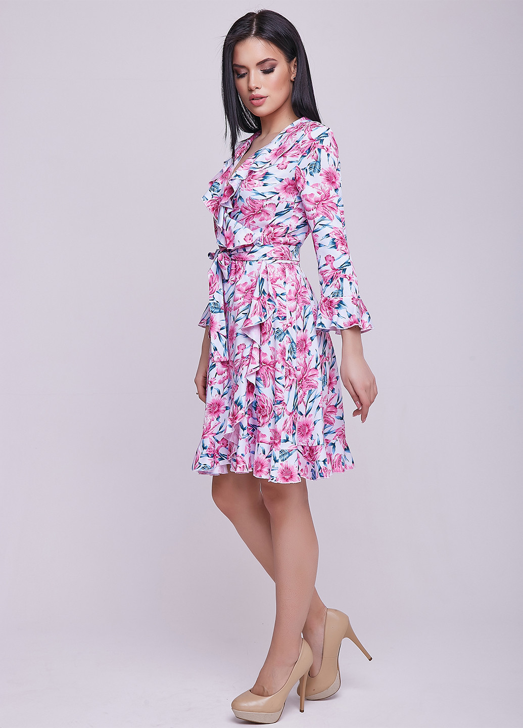 Комбинированное кэжуал платье клеш, на запах ST-Seventeen с цветочным принтом