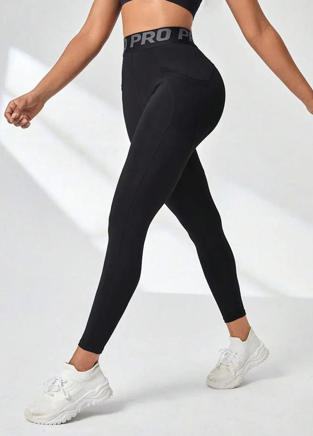 Черные демисезонные леггинсы SHEIN