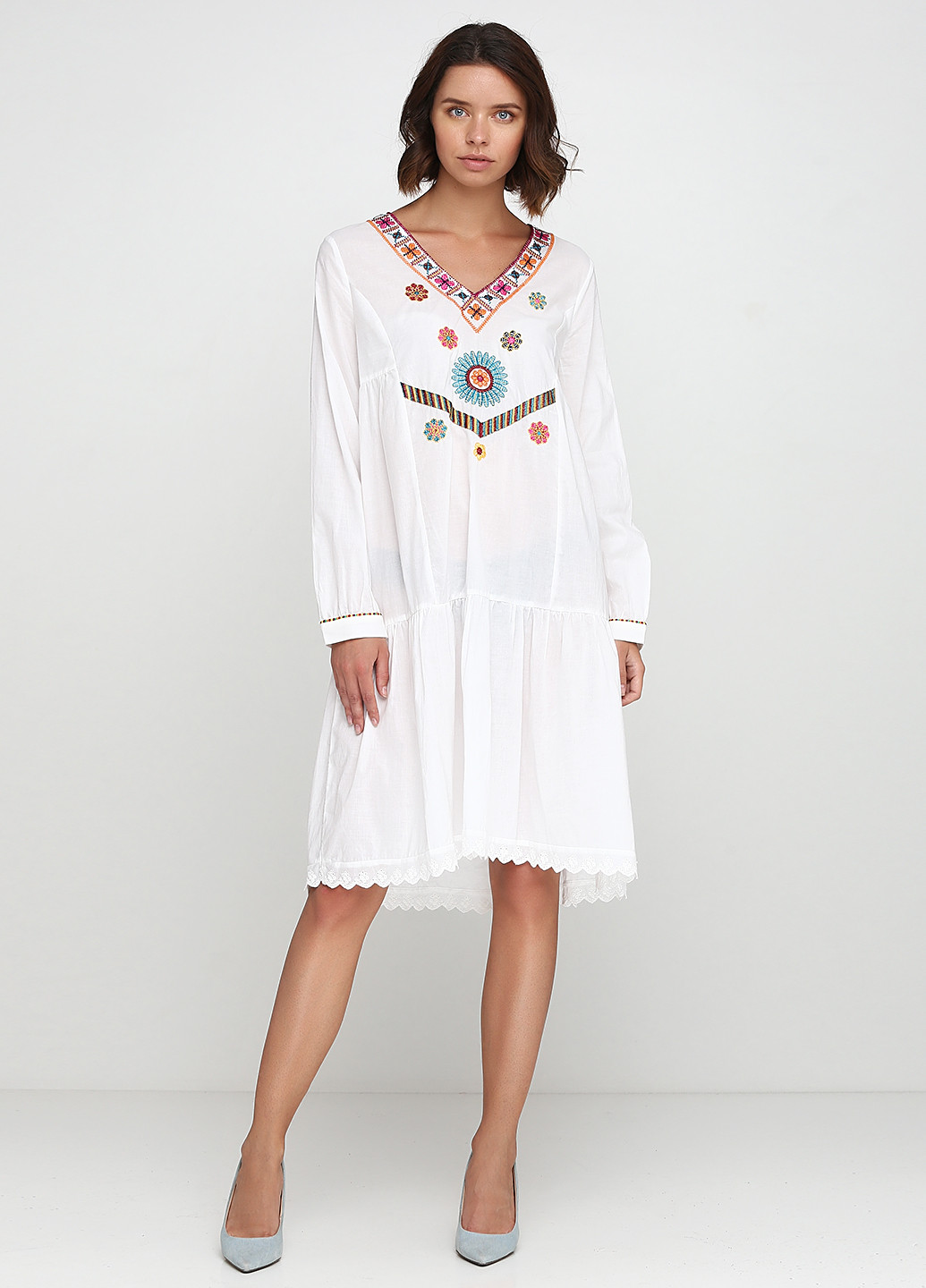 Белое кэжуал платье Y-TWO с орнаментом
