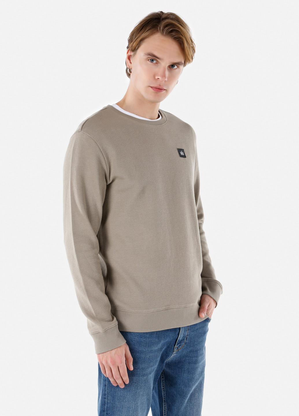 Сіро-бежевий світшот Colin's однотонний нашивки (284189334)