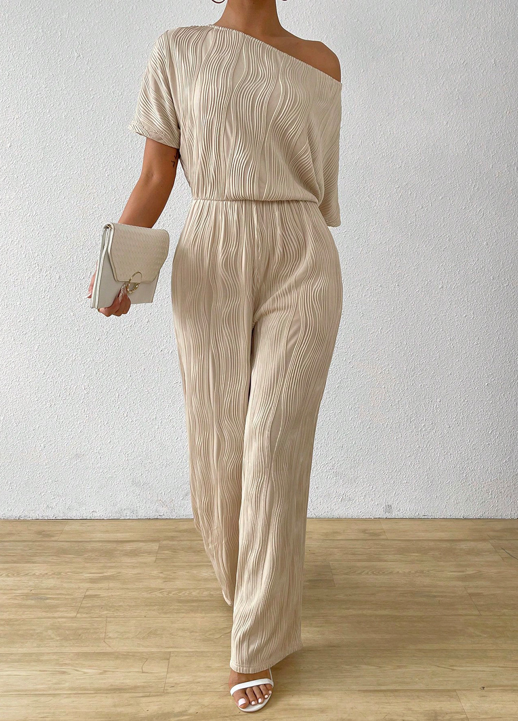 Комбінезон SHEIN комбінезон-брюки однотонний світло-бежевий кежуал поліестер