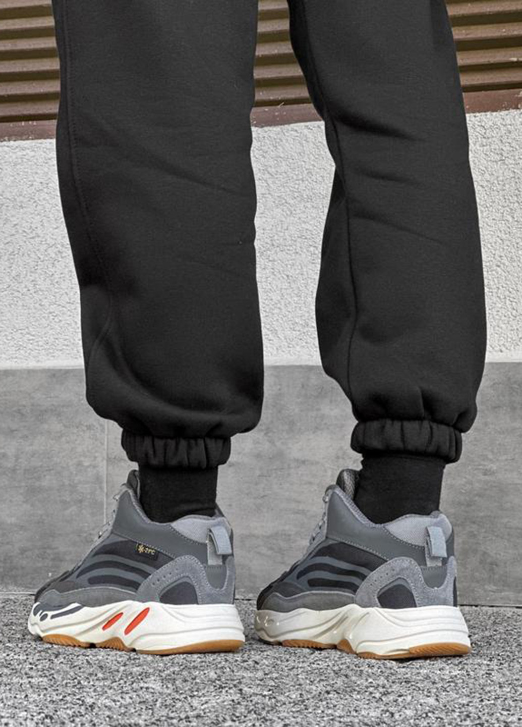 Серые демисезонные кроссовки No Brand