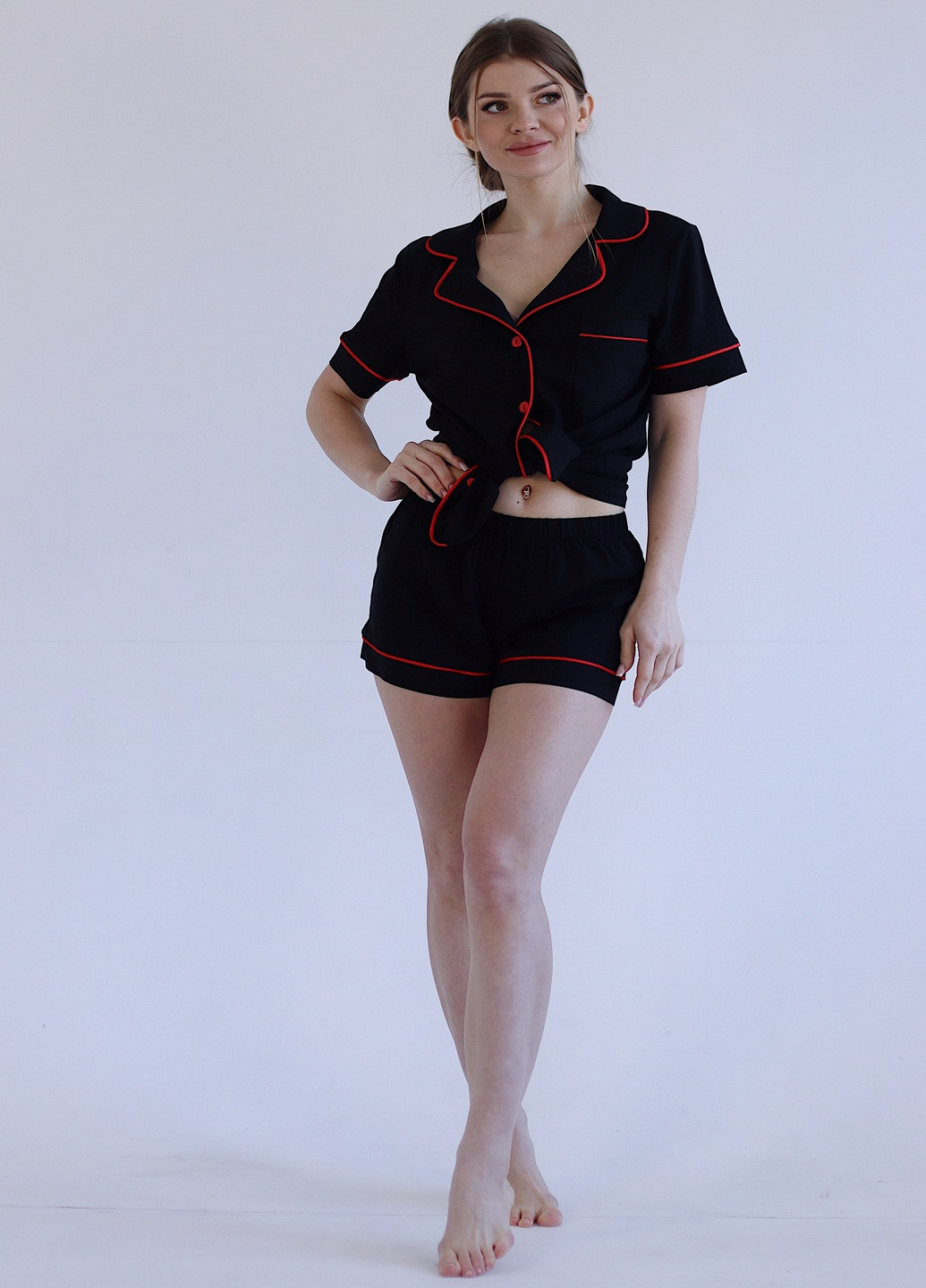 Чорна всесезон піжама (сорочка + шорти) сорочка + шорти GorLin