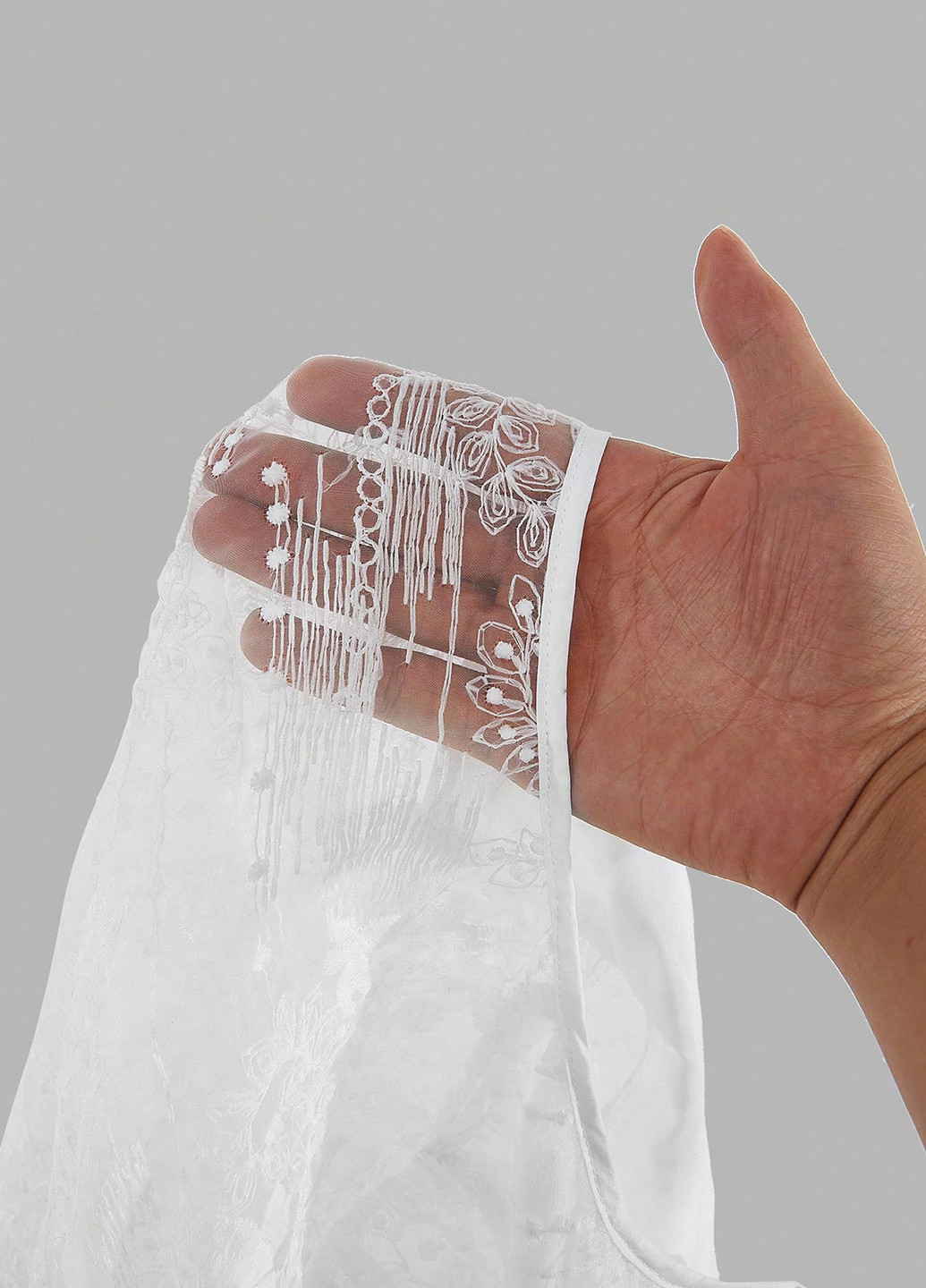 Белая блуза с баской SHEIN