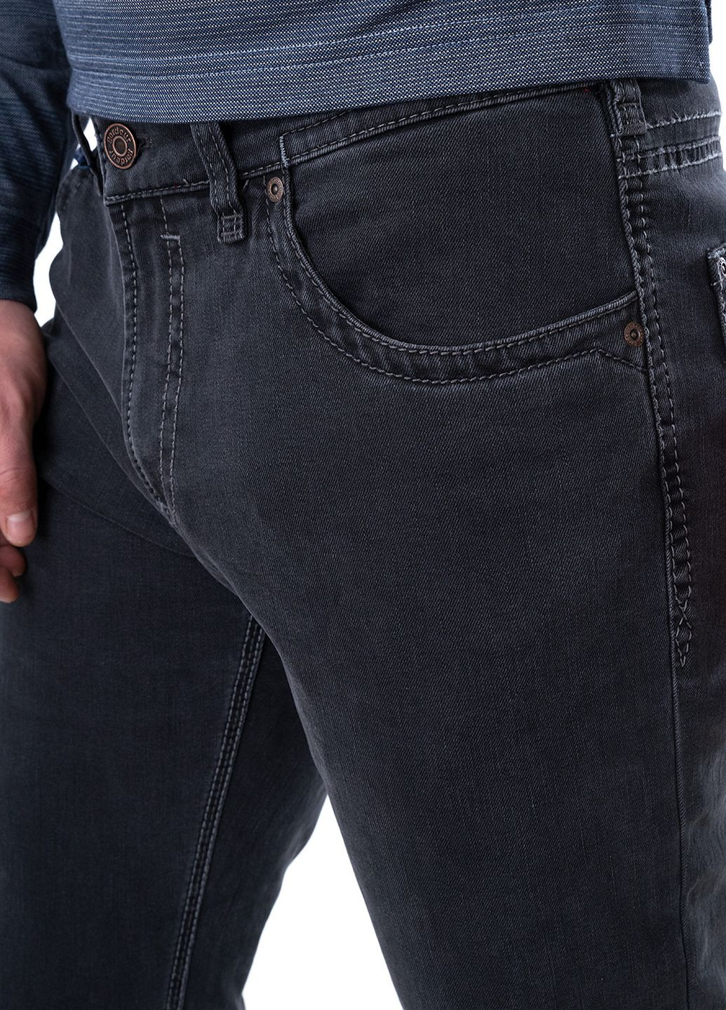 Серые демисезонные джинсы Gardeur