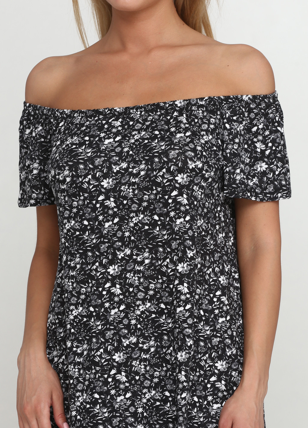 Черно-белое кэжуал платье C&A с цветочным принтом