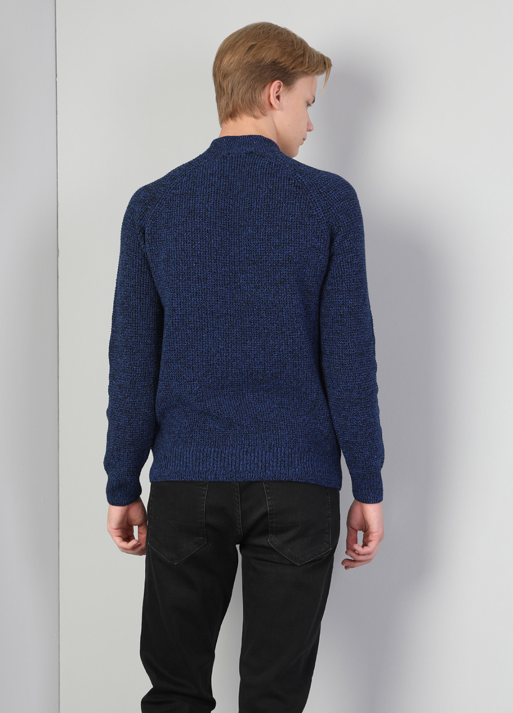 Синій демісезонний светр Colin's