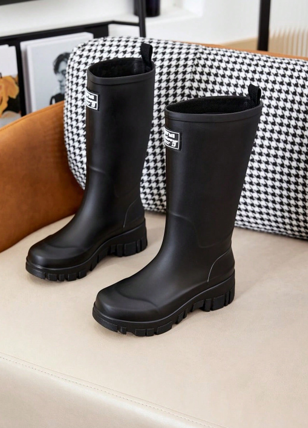 Черные резиновые сапоги SHEIN
