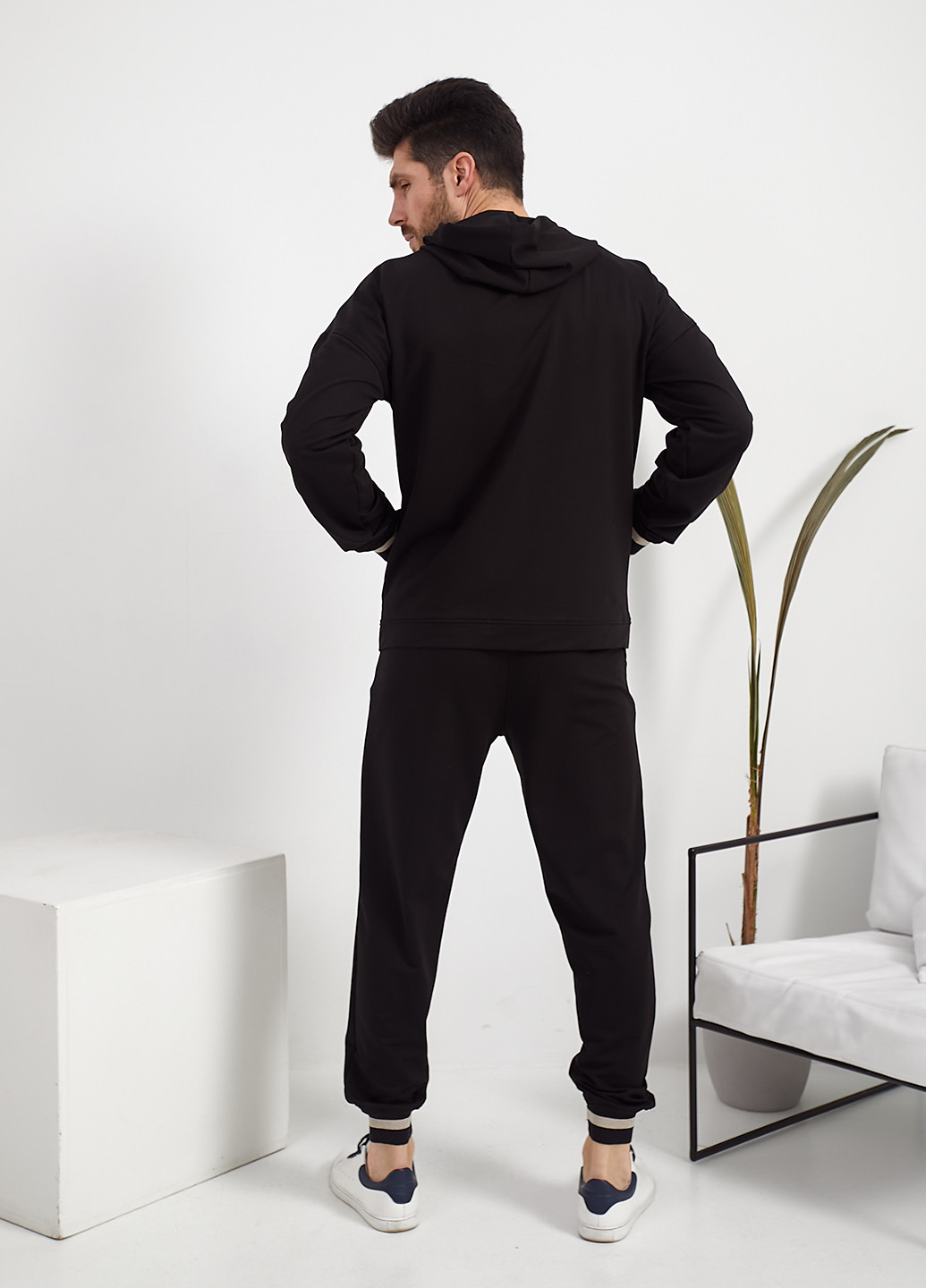 Спортивный костюм (толстовка, брюки) Demma однотонный чёрный спортивный хлопок, футер