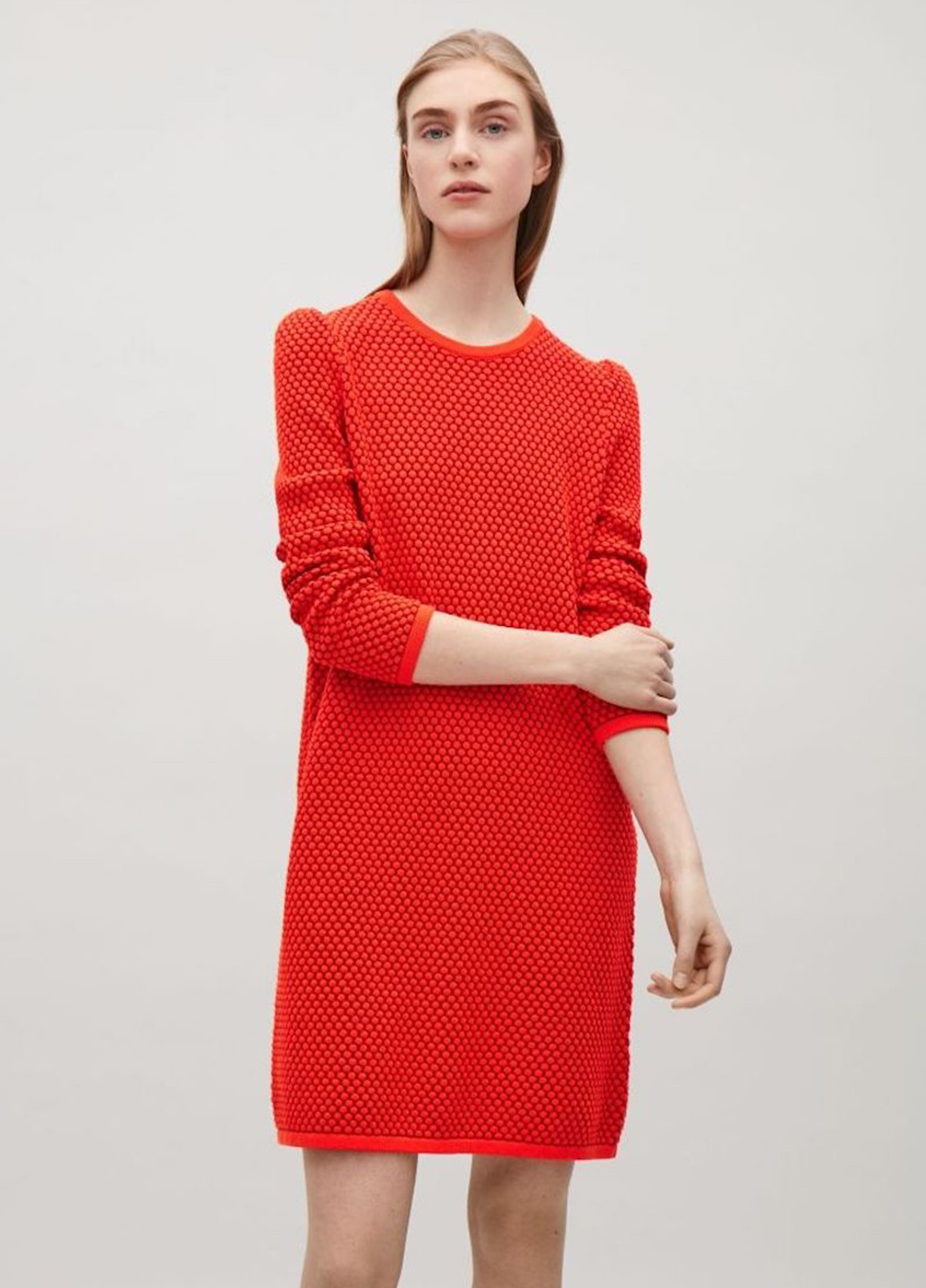 Красное кэжуал платье Cos с геометрическим узором
