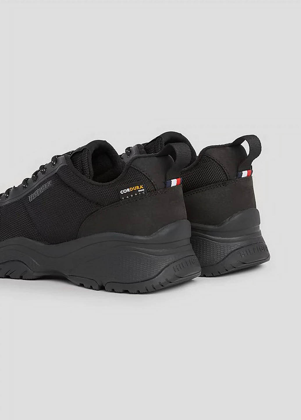 Черные демисезонные кроссовки Tommy Hilfiger