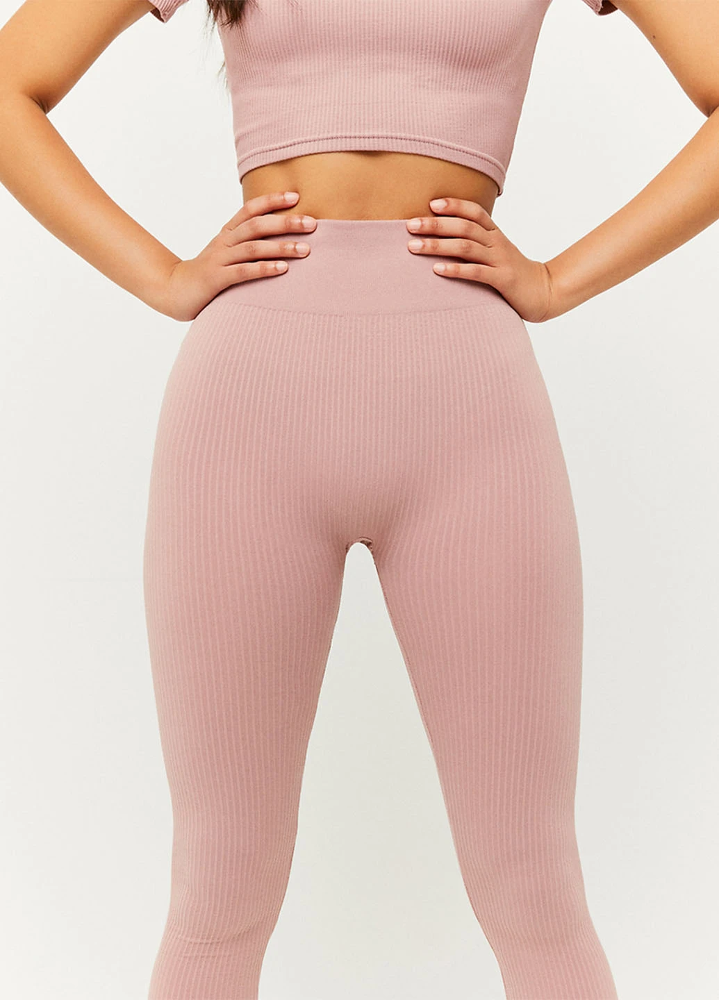 Розовые демисезонные леггинсы Tally Weijl